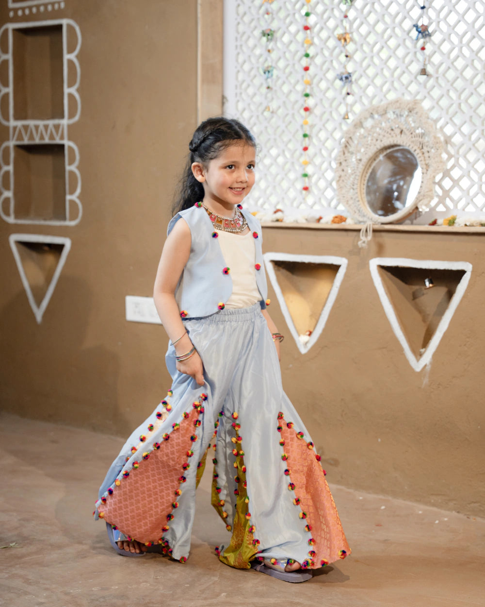CONFETTI SHARARA SET